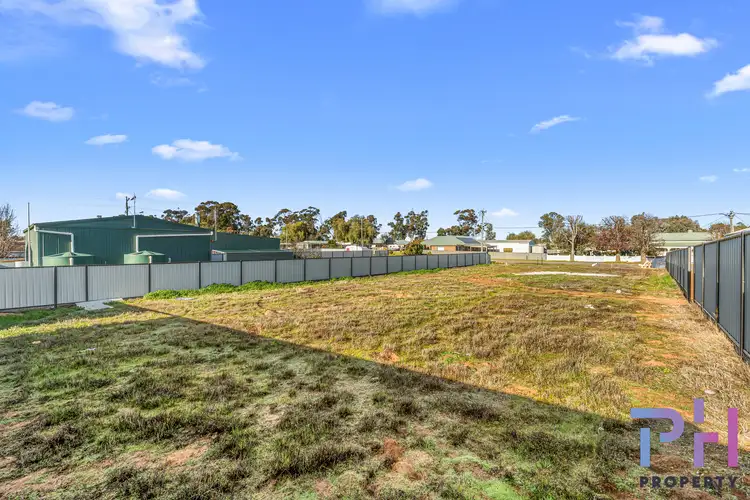 16 Camp Street, Bridgewater on Loddon VIC 3516