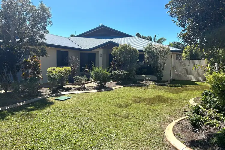 121 Shutehaven Circuit, Bushland Beach QLD 4818