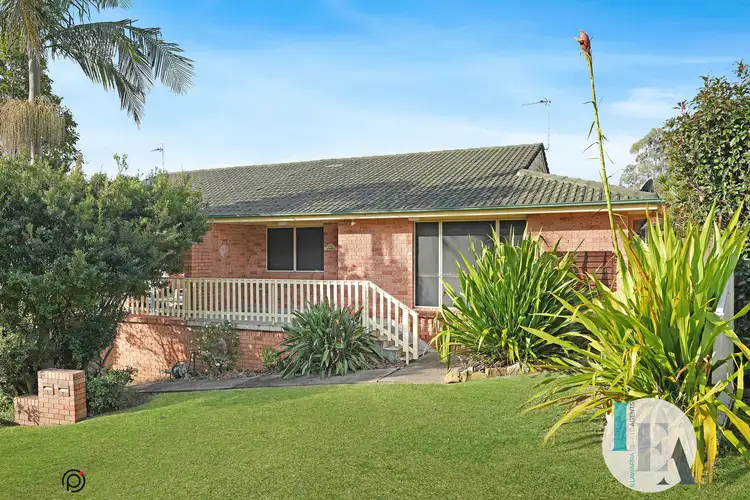 2/2 Petrel Place