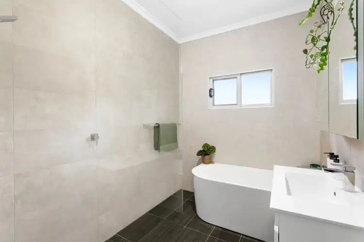 Sixth view of Homely house listing, 25 Woodvale Avenue, North Epping NSW 2121