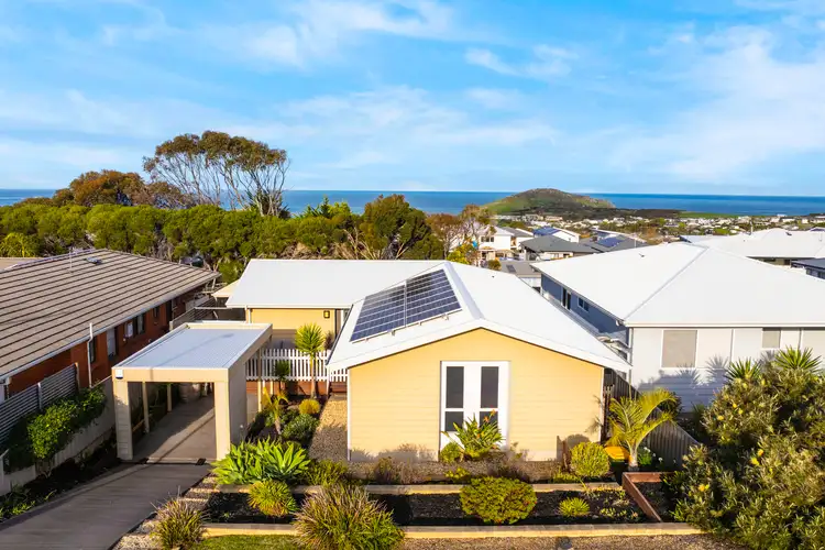 18 Stone Hut Circuit, Encounter Bay SA 5211