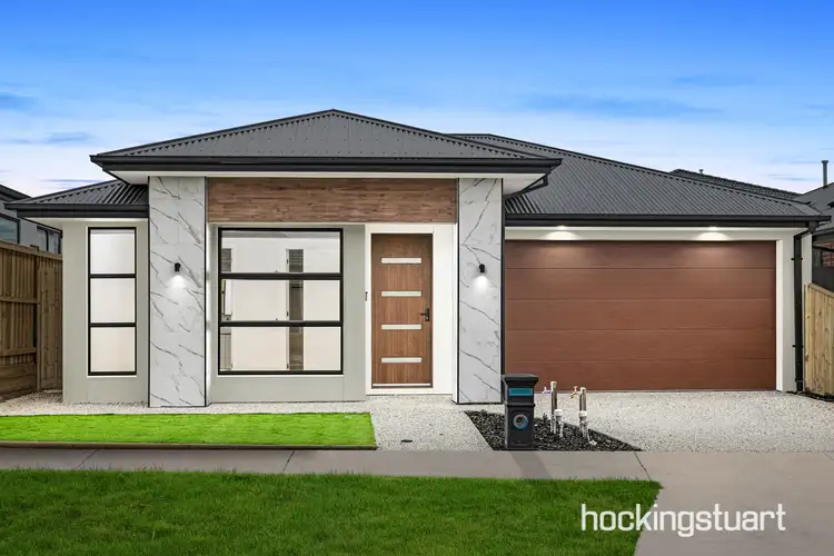 36 Heaton Road, Donnybrook VIC 3064