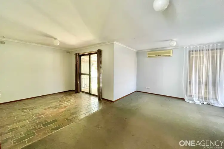 Fifth view of Homely house listing, 4 Myrtle Crescent, Traralgon VIC 3844