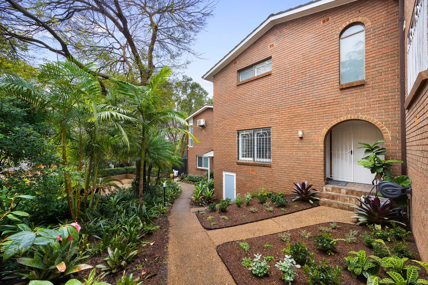 Main view of Homely house listing, 2/266 Edgecliff Road, Woollahra NSW 2025