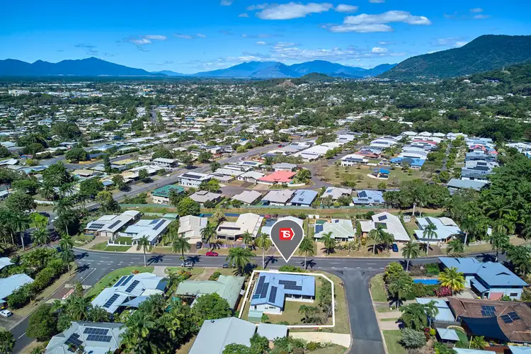 12 Summerhill Drive, Mooroobool QLD 4870