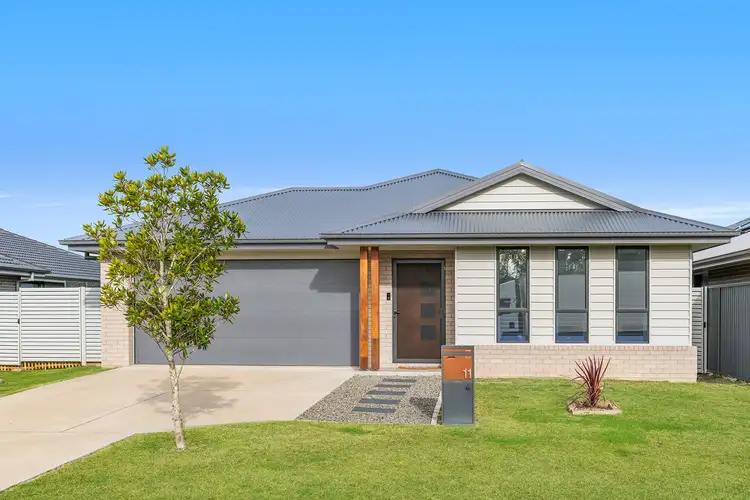 11 Ashlar Parkway
