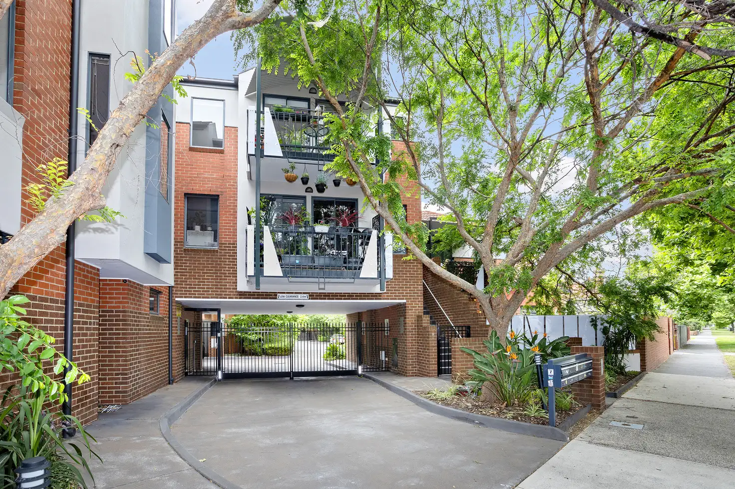 Main view of Homely apartment listing, 4/38-40A Brighton Road, Balaclava VIC 3183