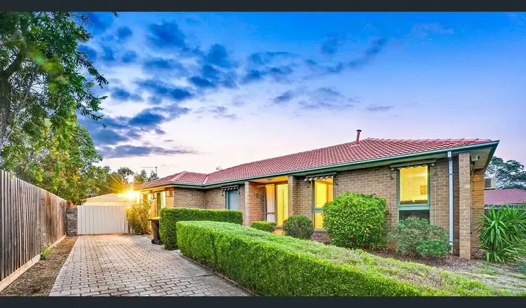 27 Manning Avenue, Kurunjang VIC 3337