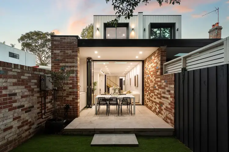 16 Burren Street, Erskineville NSW 2043