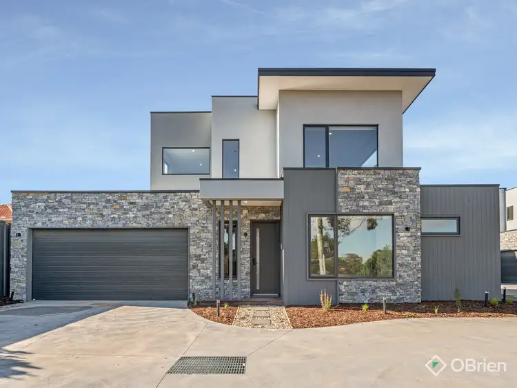 1/26 Friendship Square, Cheltenham VIC 3192
