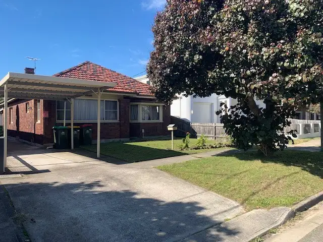 31 Nagle Avenue