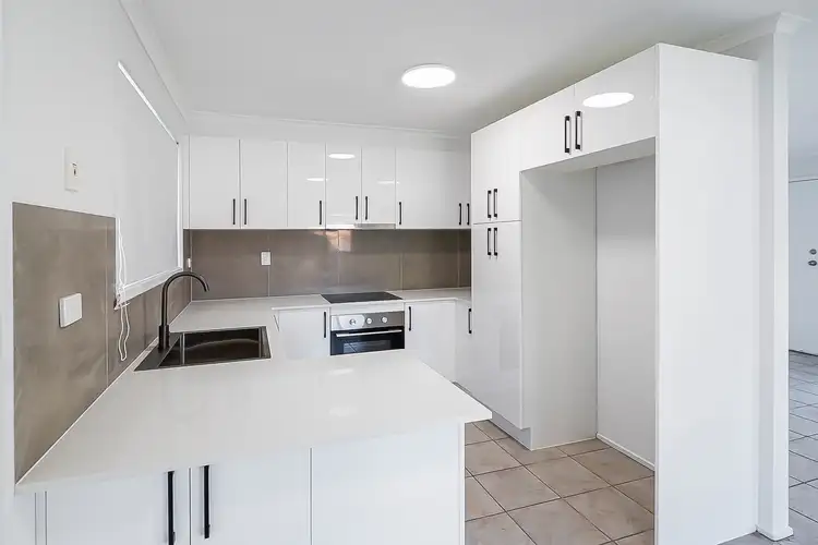 4 Carinya Street, Crestmead QLD 4132