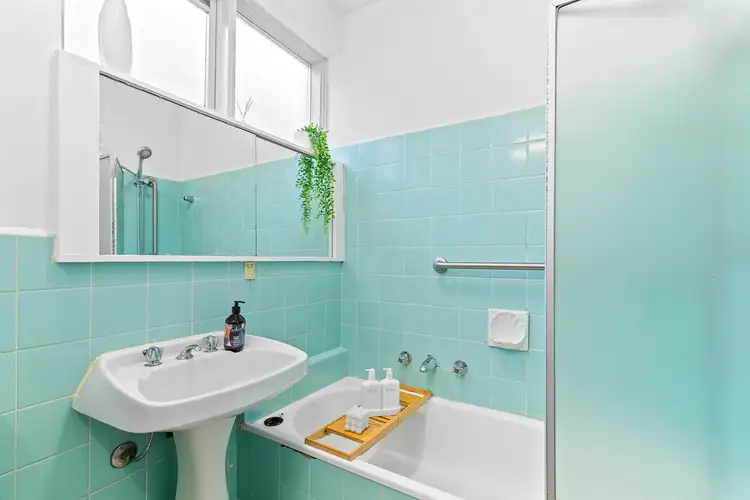 Fifth view of Homely apartment listing, 10/48 Southey Street, Elwood VIC 3184