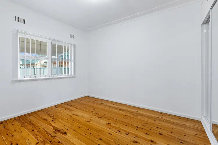 Sixth view of Homely house listing, 9 Barry Street, Cambridge Park NSW 2747