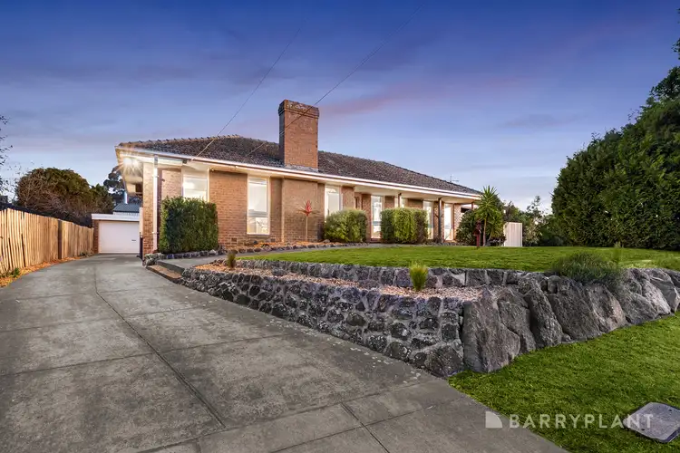 18 Rolloway Rise, Chirnside Park VIC 3116
