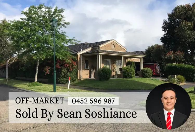 27 Archers Field Drive, Cranbourne East VIC 3977