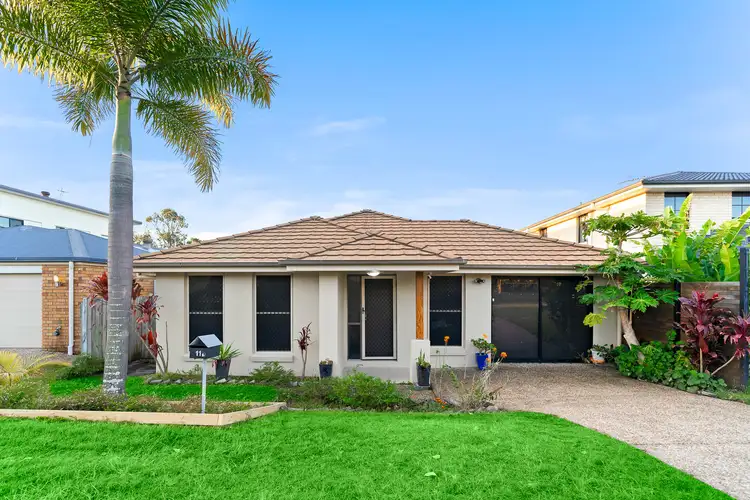 11 Sandalwood Street