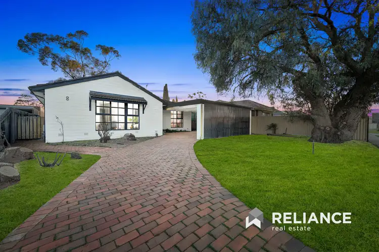 8 Barrot Avenue