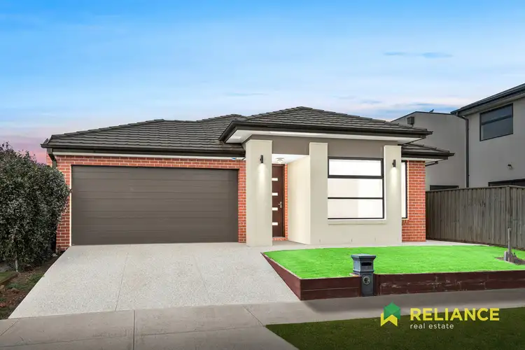 Second view of Homely house listing, 4 Haniper Grove, Werribee VIC 3030