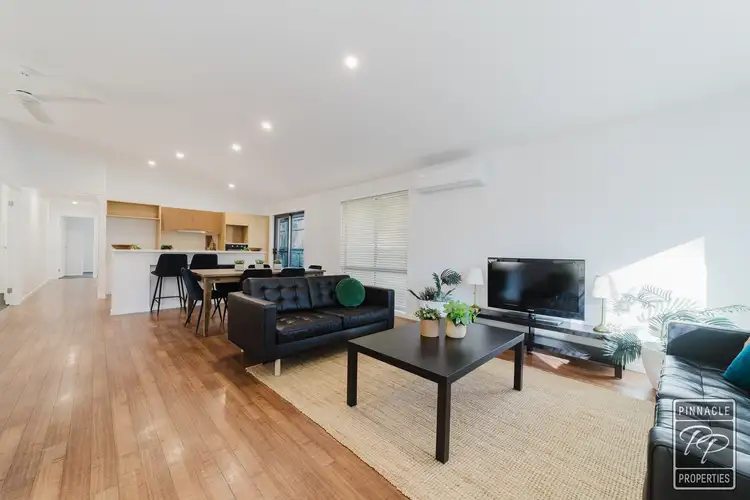 36 High Street, Forest Lake QLD 4078