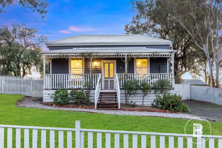 32 Caldwells Road, Eaglehawk VIC 3556