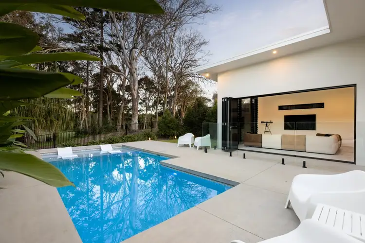 11 Vantage Drive, Yaroomba QLD 4573