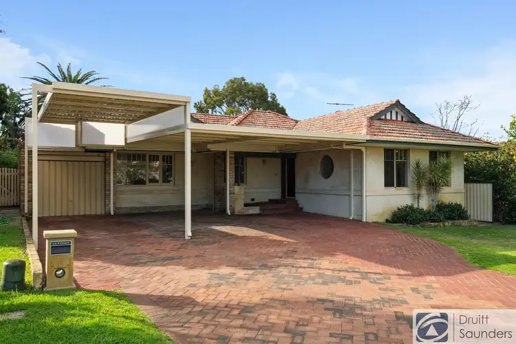 14 Hakea Road