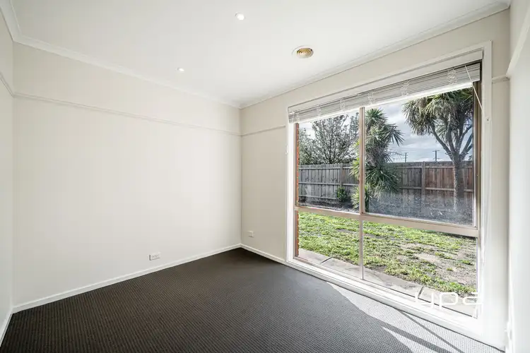 Sixth view of Homely house listing, 8 Cadell Court, Sunbury VIC 3429