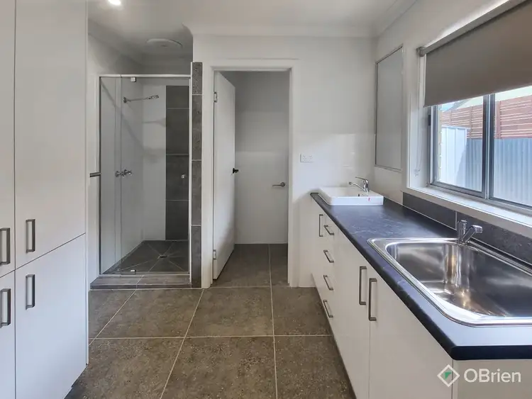 Sixth view of Homely unit listing, 1/5 Bell Court, Wodonga VIC 3690