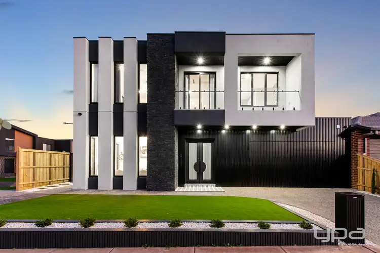 31 Alrose Grove, Deanside VIC 3336