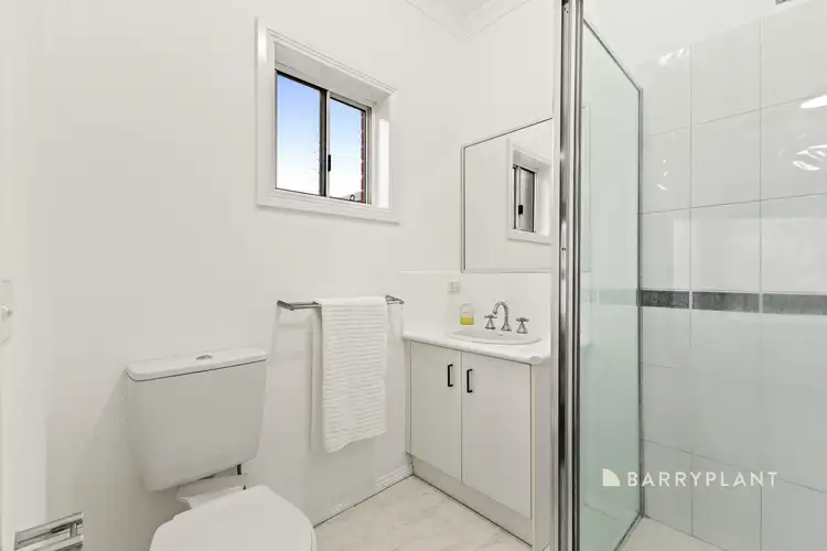 Fifth view of Homely house listing, 7 Jardine Court, Pakenham VIC 3810
