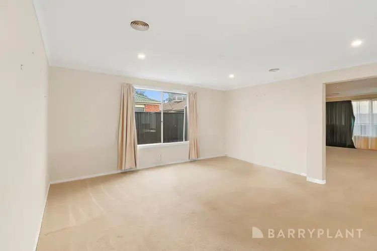 Fifth view of Homely house listing, 7 Ramona Court, Tarneit VIC 3029
