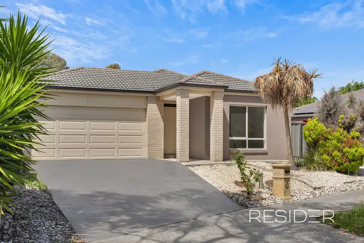 4 Donnelly Circuit, South Morang VIC 3752