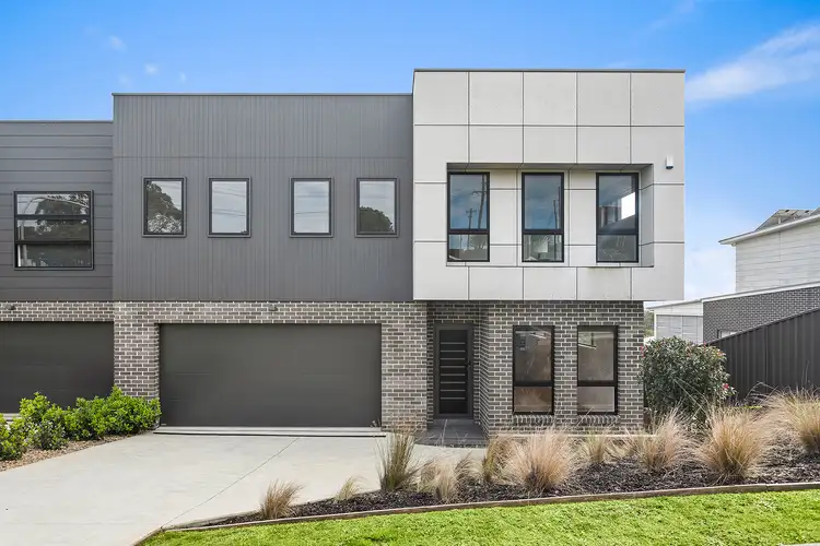 54B Whimbrel Avenue, Lake Heights NSW 2502