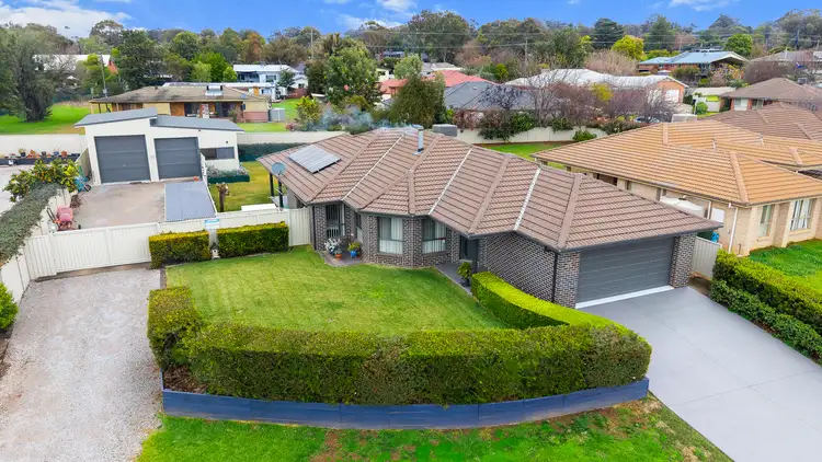 Second view of Homely house listing, 21 Hibiscus Way, Tamworth NSW 2340