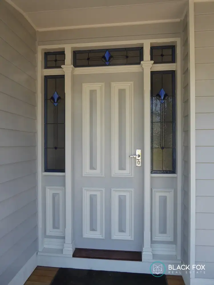 Fifth view of Homely house listing, 10 Torina Court, Mount Eliza VIC 3930