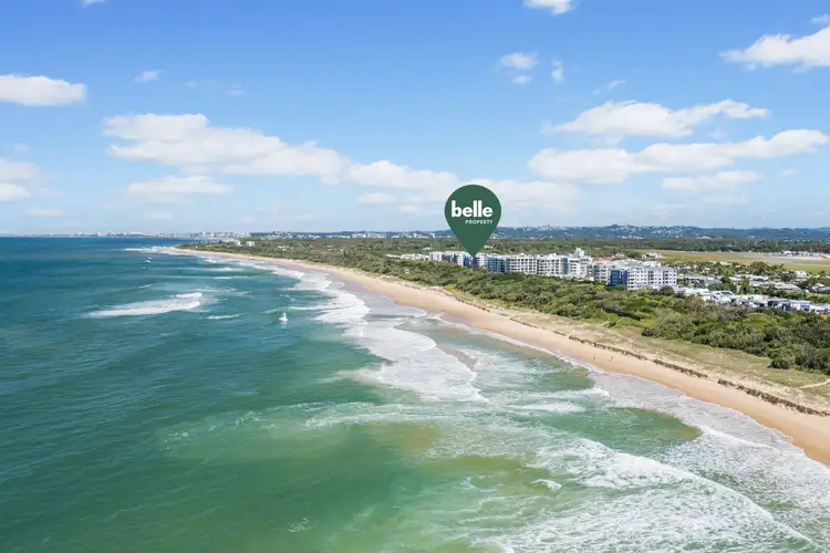 51/885 David Low Way