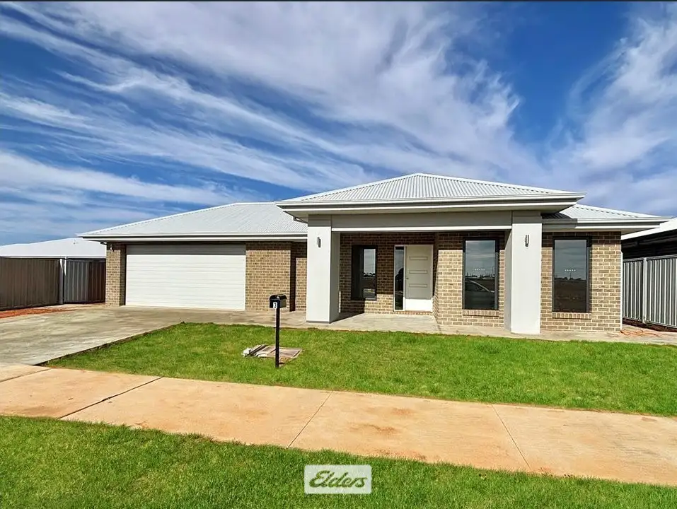 Main view of Homely house listing, 3 Waukeroo Way, Mildura VIC 3500