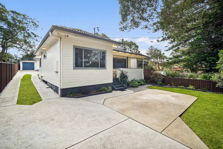 273 Taren Point Road, Caringbah NSW 2229