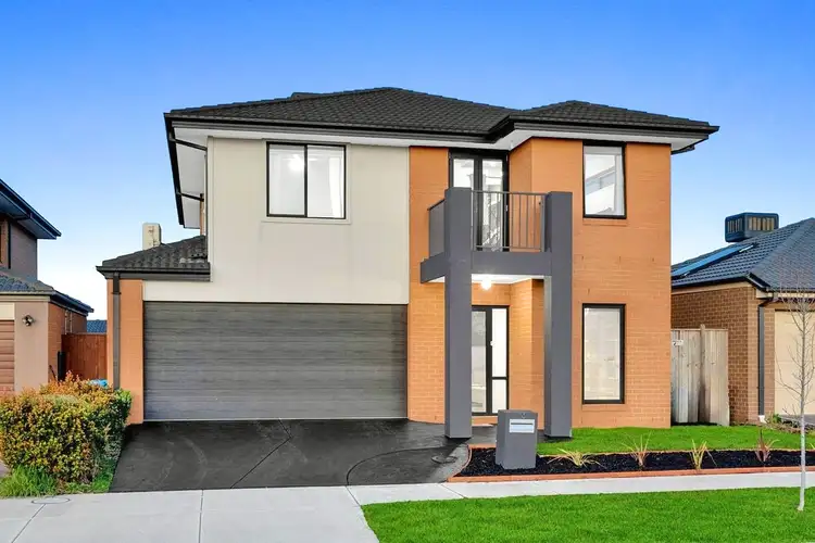 14 Romulus Crescent, Cranbourne West VIC 3977