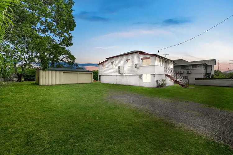 17 Dean Street, Berserker QLD 4701