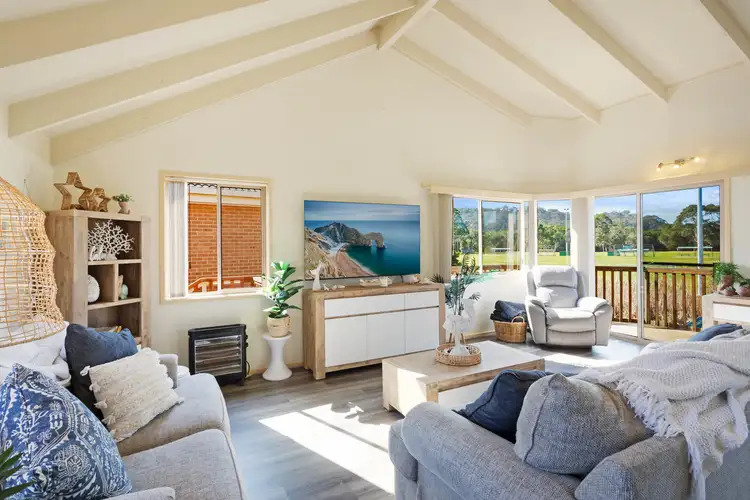 Fifth view of Homely unit listing, 2/22 Berrambool Drive, Berrambool NSW 2548