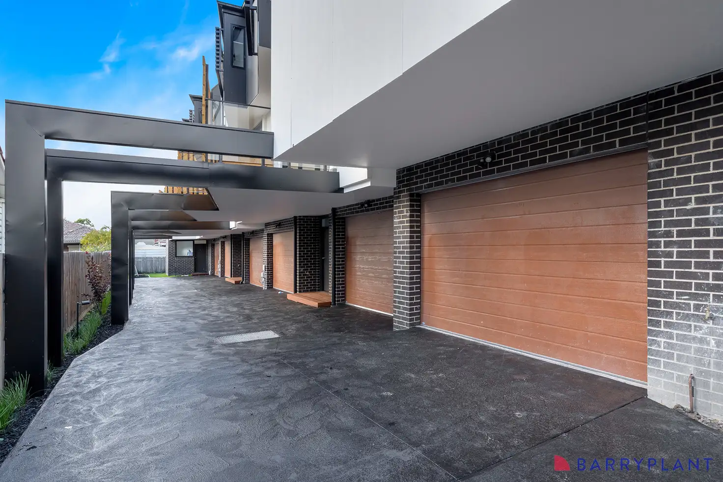 Main view of Homely townhouse listing, 4/162 Broadway, Reservoir VIC 3073