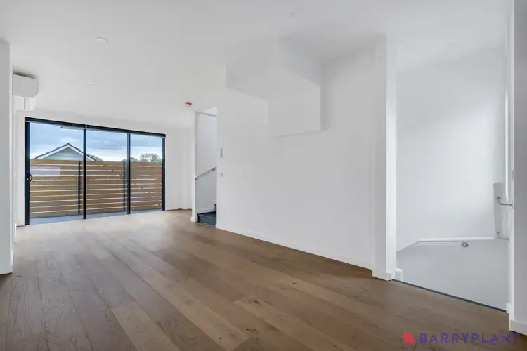 Fifth view of Homely townhouse listing, 4/162 Broadway, Reservoir VIC 3073