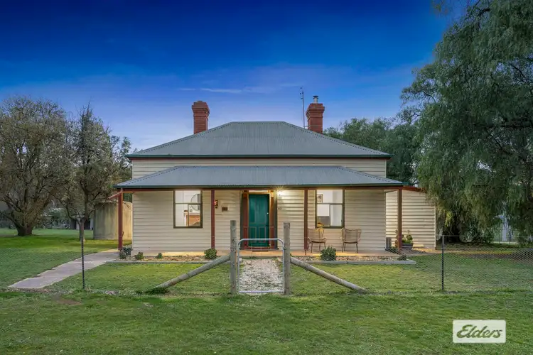 63 Wills Street, Landsborough VIC 3384