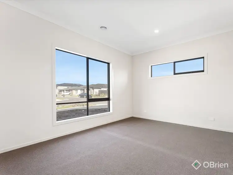 Fourth view of Homely house listing, 8 Comfrey Place, Clyde North VIC 3978