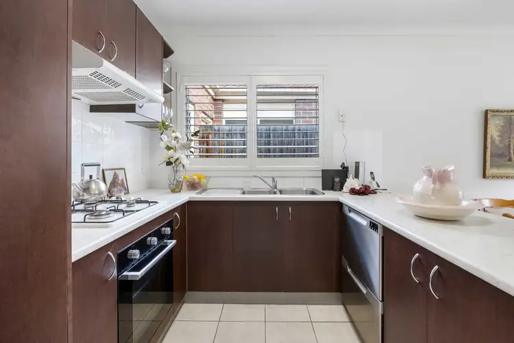 Fourth view of Homely unit listing, 6 Kristian Drive, Hillside VIC 3037