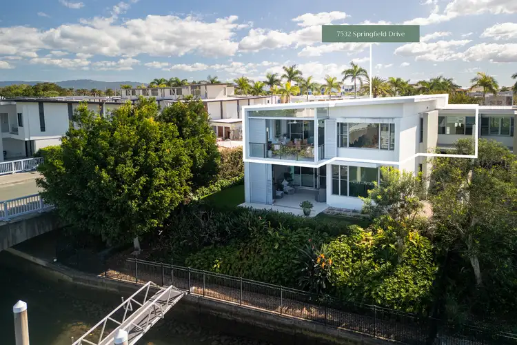 7532 Springfield Drive, Hope Island QLD 4212