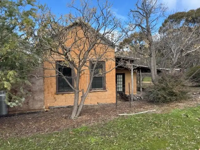 11-13 Hardhill Court, Wedderburn VIC 3518