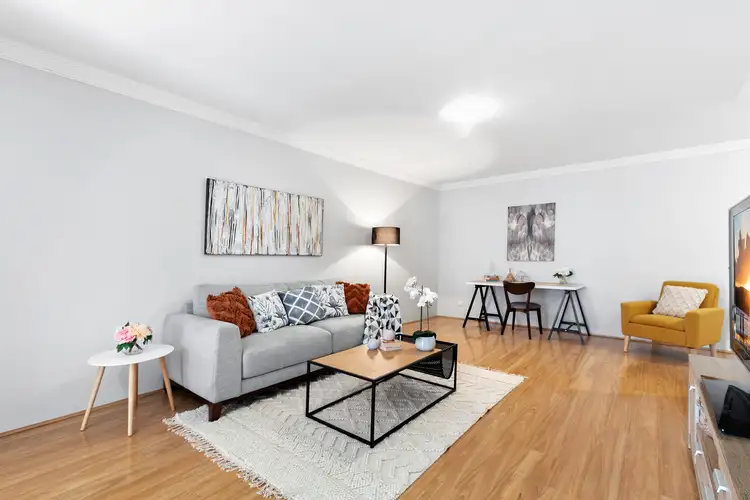 3/26 Shaftesbury Street, Carlton NSW 2218